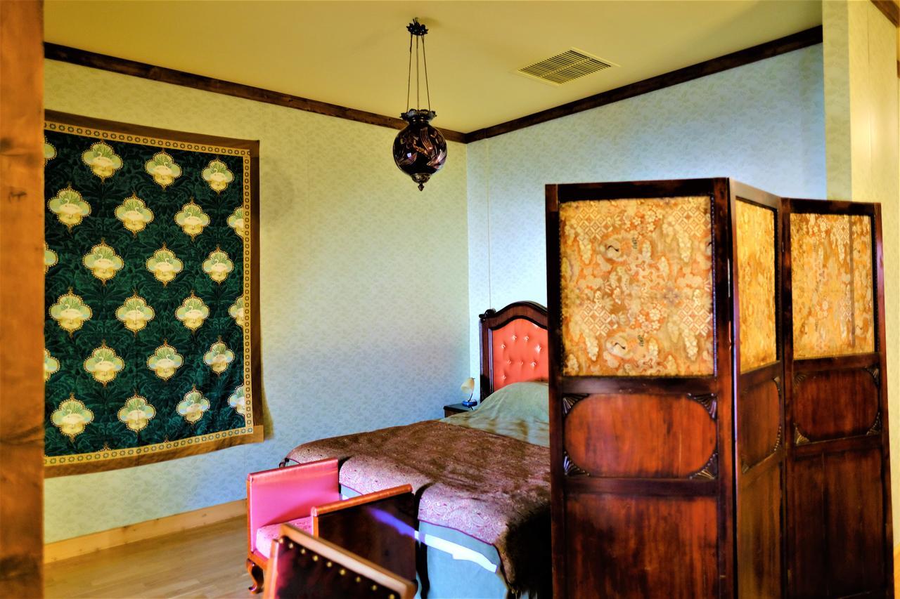 Writers' House Residency Hotel Tbiliszi Kültér fotó